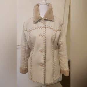Elegant Cream Jacket for Women